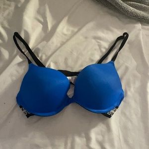 Victoria’s Secret bra | 32 bb